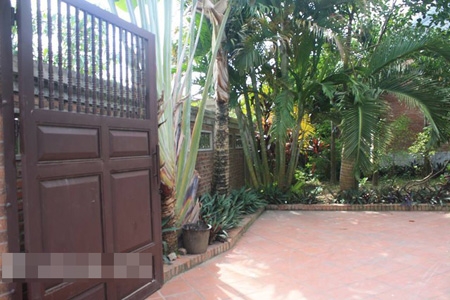 Về thăm nh&agrave; cổ sang trọng của danh h&agrave;i Xu&acirc;n Hinh